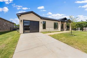 3700 Creek View Drive - Photo 2