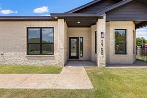 3700 Creek View Drive - Photo 3