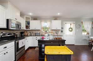 1002 County Road 209 - Photo 15