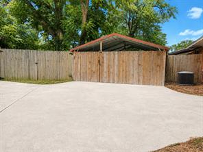 409 Poe Street - Photo 16