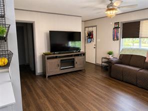409 Poe Street - Photo 4