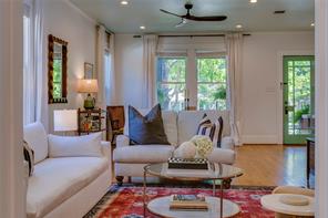 623 N Montclair Avenue - Photo 12