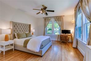 623 N Montclair Avenue - Photo 20