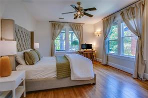 623 N Montclair Avenue - Photo 21