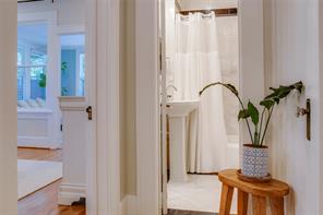 623 N Montclair Avenue - Photo 29