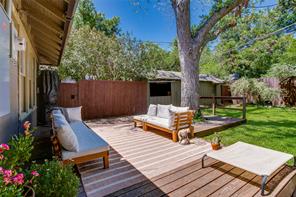 623 N Montclair Avenue - Photo 31