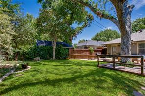 623 N Montclair Avenue - Photo 34