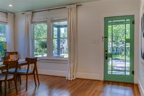 623 N Montclair Avenue - Photo 5