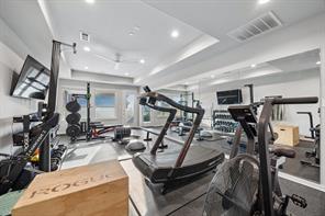 1008 Lexington Terrace - Photo 35