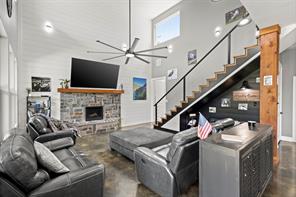 136 Private Road 197 - Photo 3
