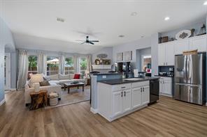 3313 Depaul Drive - Photo 3