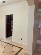 508 BRIAROAKS Drive - Photo 3