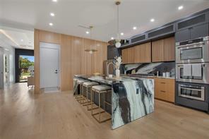 6718 Victoria Avenue - Photo 10