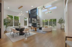 6718 Victoria Avenue - Photo 11