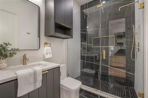 6718 Victoria Avenue - Photo 5