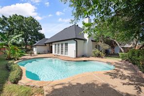 812 Turnberry Drive - Photo 1