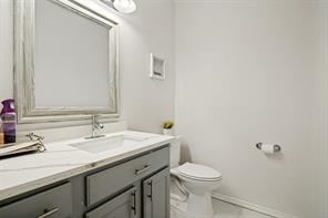 1453 Brittany Way - Photo 21