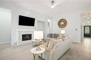 1453 Brittany Way - Photo 6