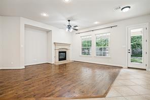 10715 Dixon Branch Drive - Photo 4