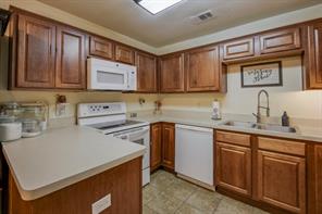 1230 Misty Drive - Photo 14