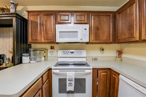 1230 Misty Drive - Photo 15