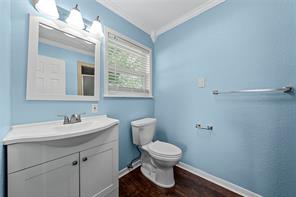 525 W 7th Street - Photo 16