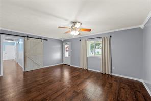 525 W 7th Street - Photo 5