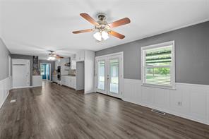 525 W 7th Street - Photo 7