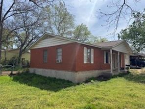 201 Hillcrest Drive - Photo 3