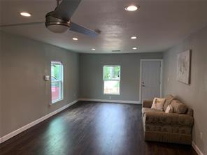 2310 Dathe Street - Photo 4
