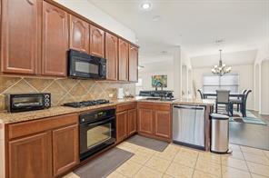 437 Castle Street - Photo 12