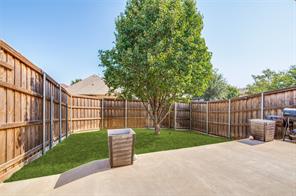 437 Castle Street - Photo 25