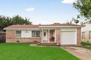 1604 Summit Street - Photo 1