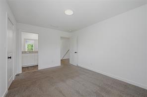 227 W Bond Street - Photo 20