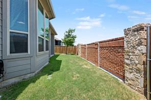 704 Highberry Drive - Photo 11