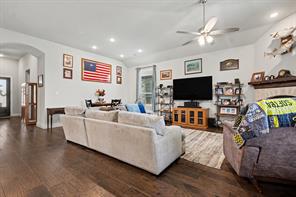 704 Highberry Drive - Photo 2