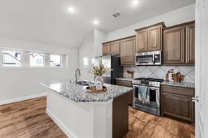 2740 LISA MARIA Street - Photo 7