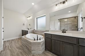 7701 Sheaves Trail - Photo 7