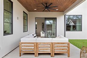 7526 Kenwell Street - Photo 14
