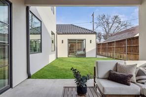 7526 Kenwell Street - Photo 15