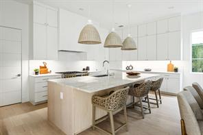 7526 Kenwell Street - Photo 4