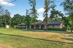 207 Ranch Road - Photo 3