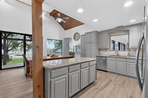 305 Rock And Roll Lane - Photo 13