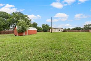 1305 S Robinson Drive - Photo 2