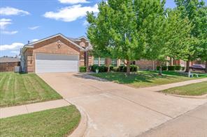 2114 Pecan Ridge Drive - Photo 1