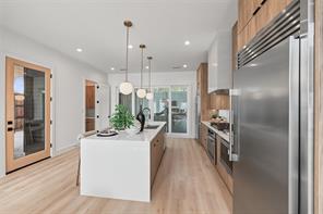 822 Duluth Street - Photo 3