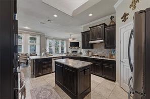 2955 Geneva Drive - Photo 4