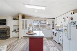 7237 Hayworth Highway - Photo 20