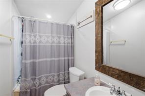 7237 Hayworth Highway - Photo 7