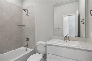 10300 Tapioca Street - Photo 5